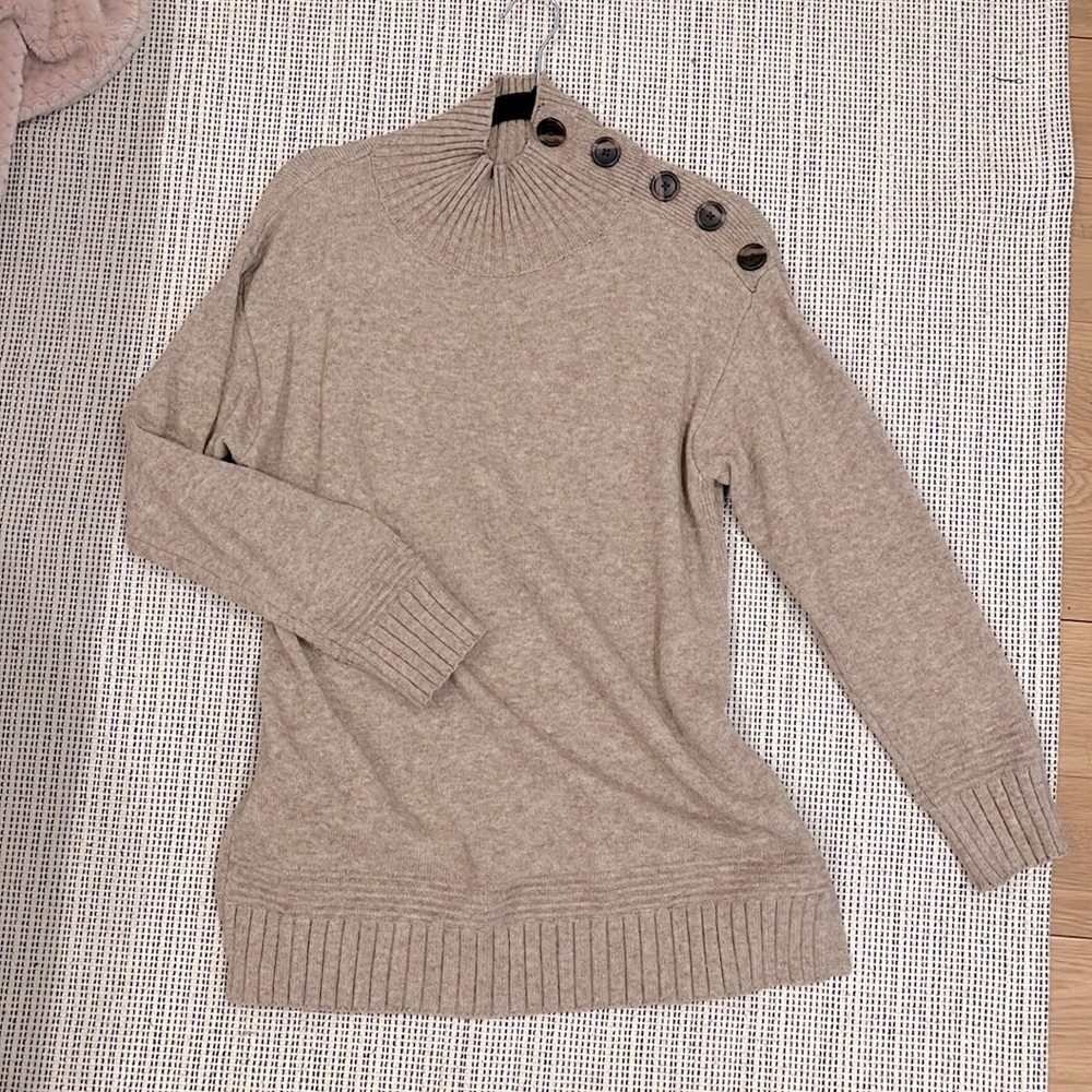 Anthropologie turtleneck tunic sweater in heathered oatmeal light brown - XS